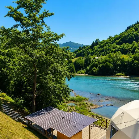 Glamping Drina Riverzone 럭셔리텐트 Gorazde